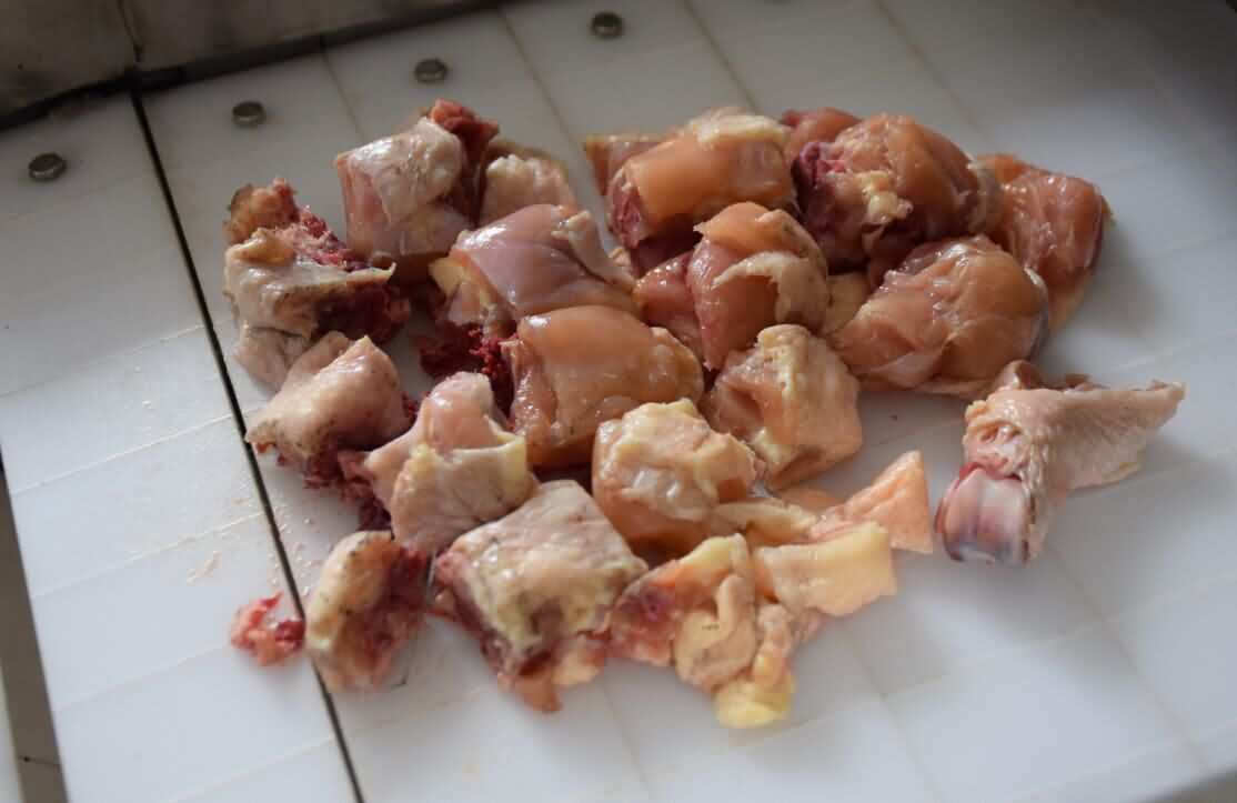 黃燜雞專用切雞塊機(jī)